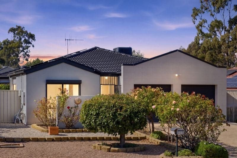11 Bemm Place Amaroo ACT, Amaroo - Image 1