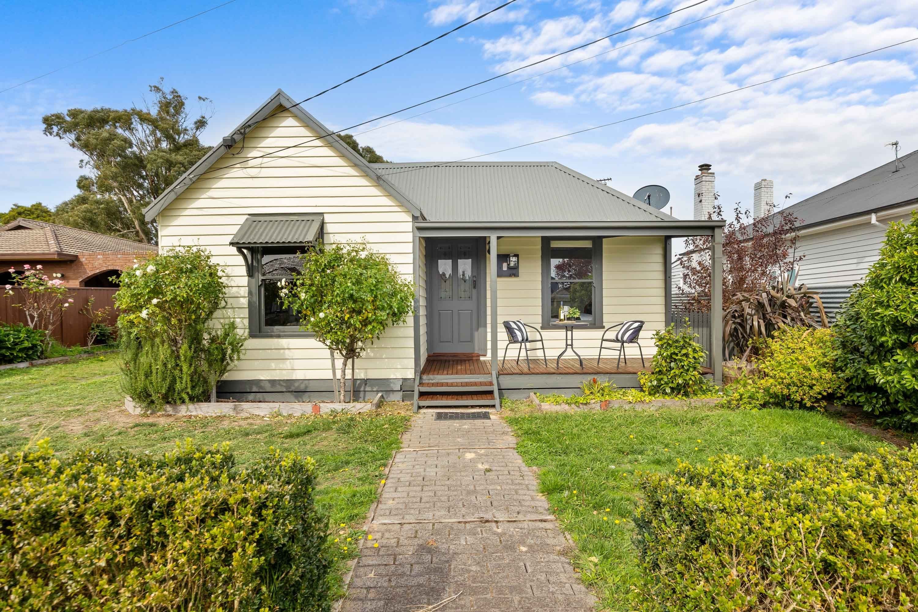 20 Canterbury Street, Brown Hill  Victoria  3350, Australia, Brown Hill - Image 1