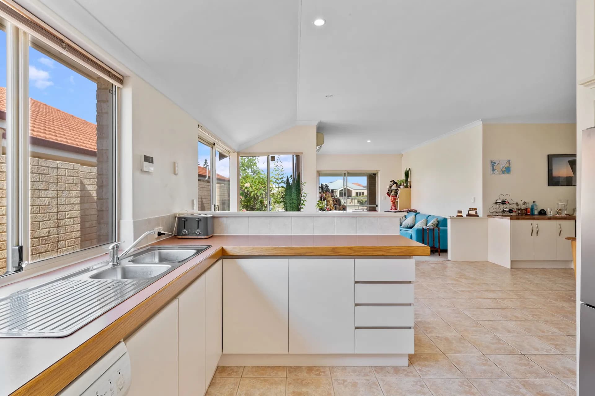 15 Voyager Close, Wannanup, WA, Wannanup - Thumbnail 5