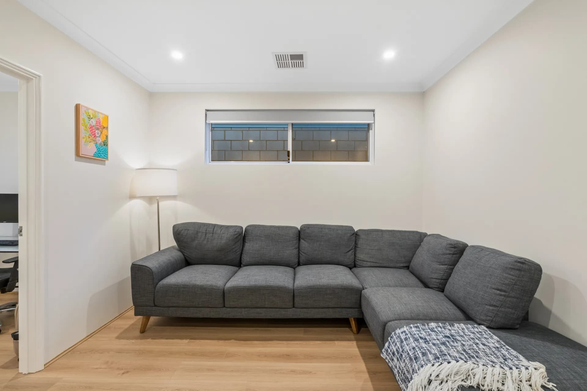 33 Victoria Street, Redcliffe, WA, Redcliffe - Thumbnail 2