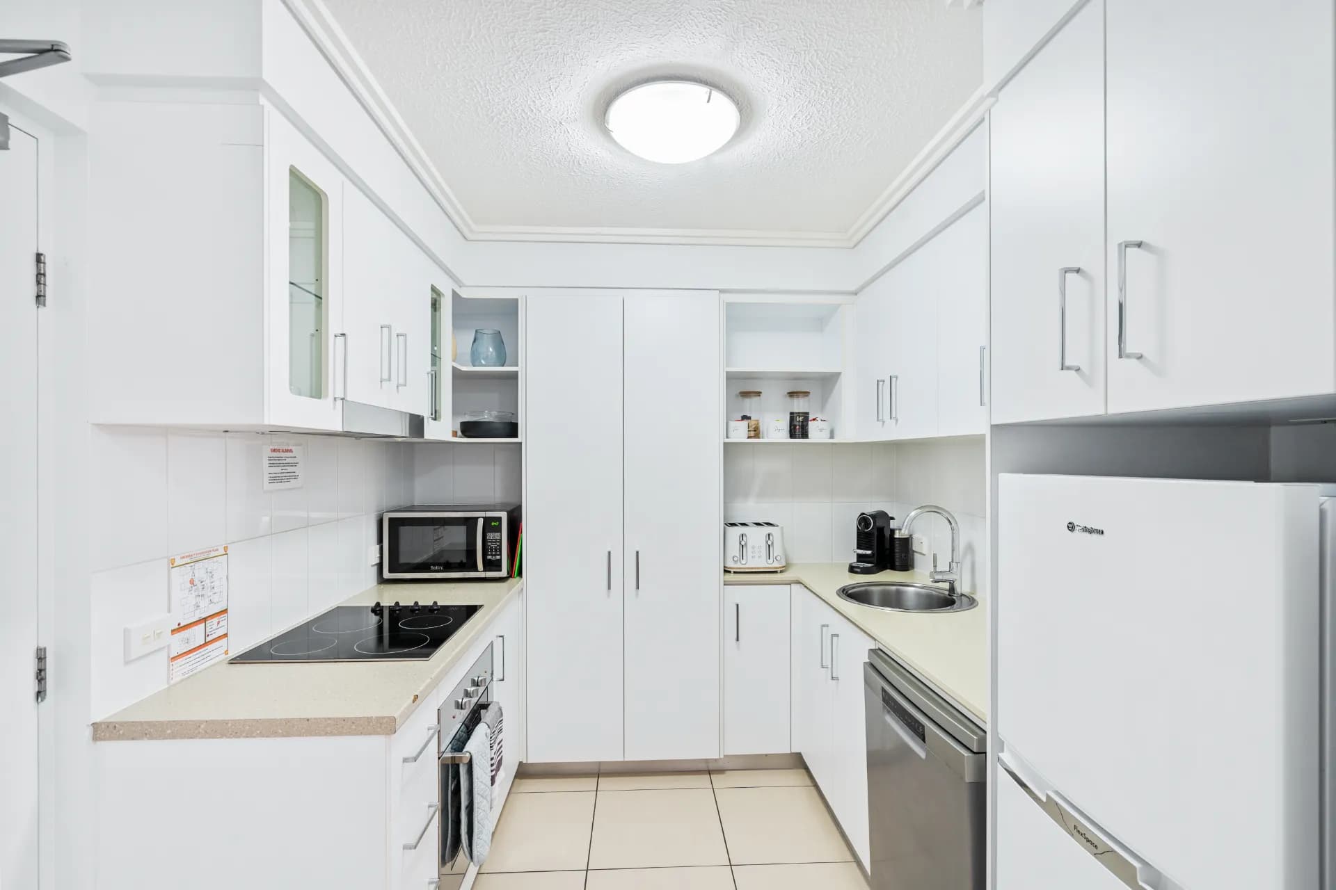709-710/58-62 McLeod Street, Cairns City, QLD, Cairns City - Thumbnail 2