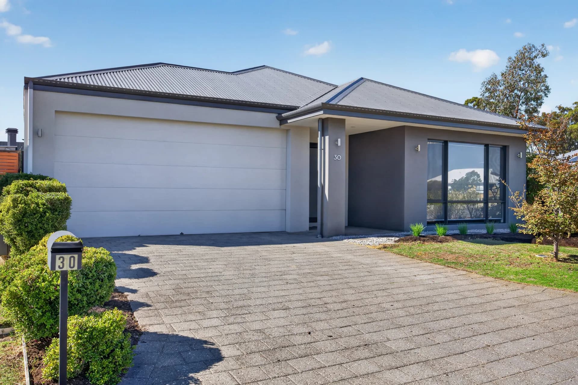 30 Dragonfly Boulevard, Lakelands, WA, Lakelands - Thumbnail 3