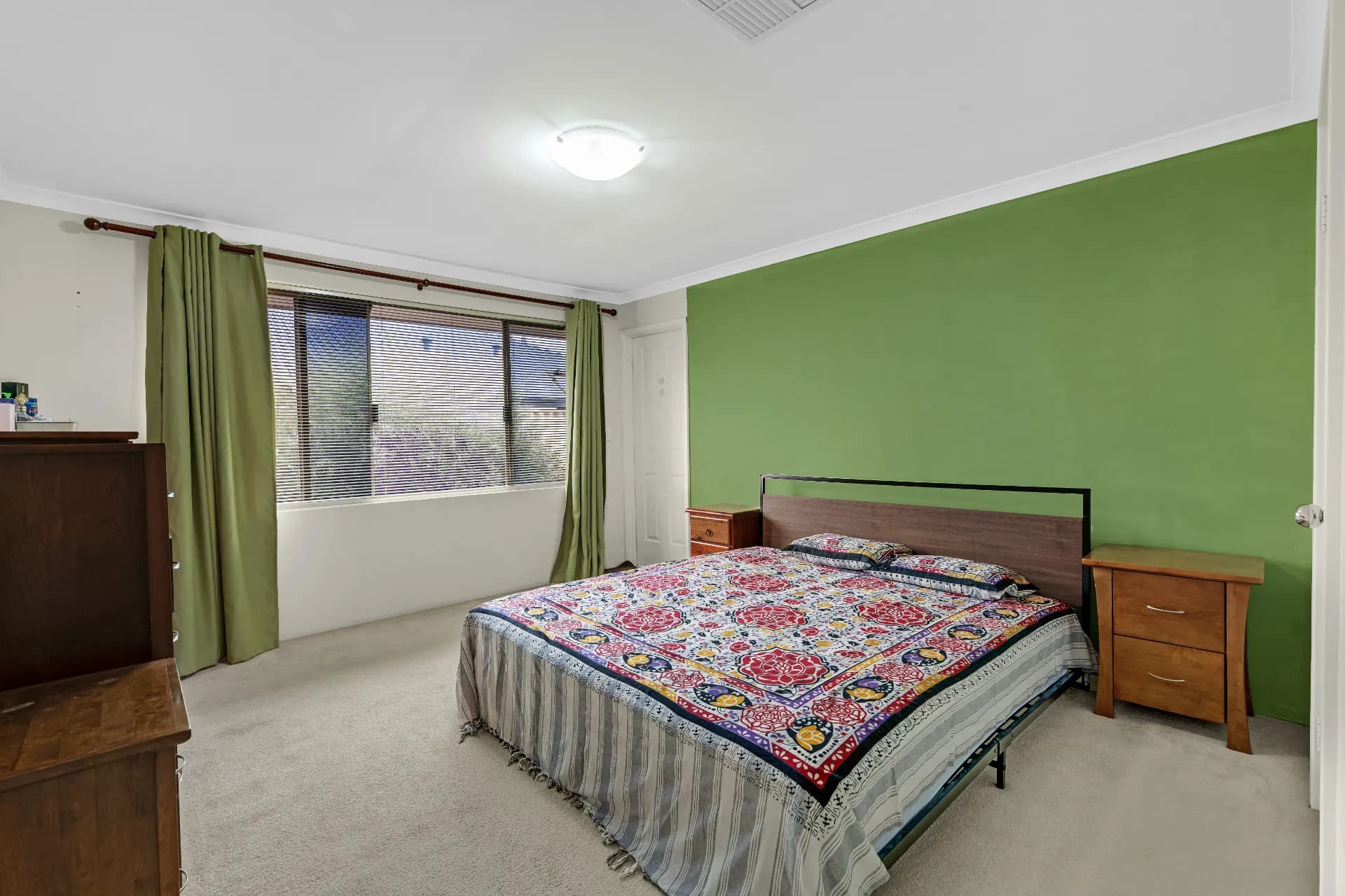 4 Sewell Road, Dalyellup, WA, Dalyellup - Thumbnail 3