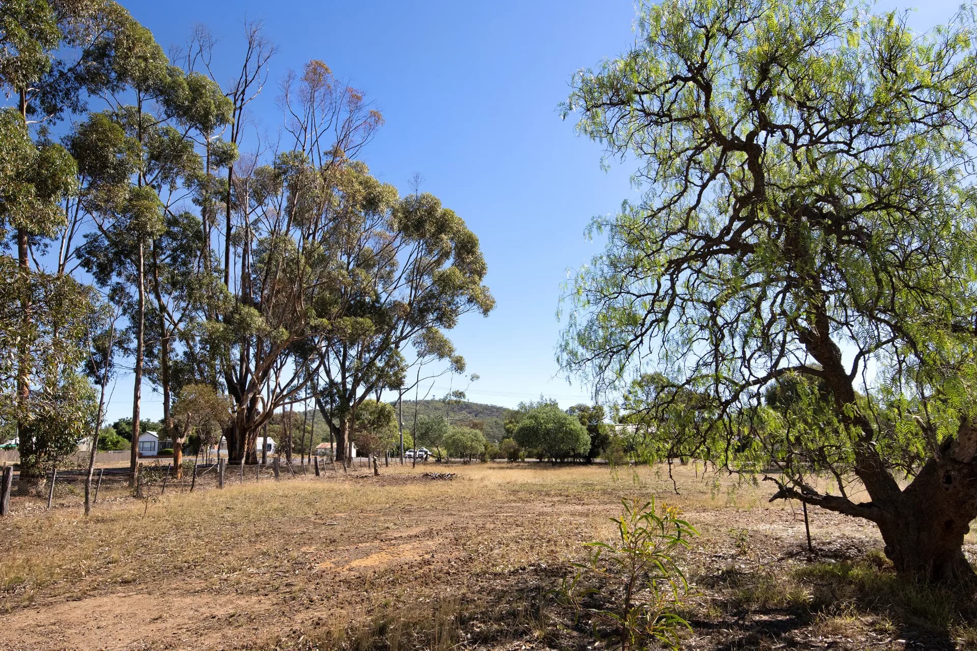 CA 2 Parker Street, Maldon, VIC, Maldon - Thumbnail 4