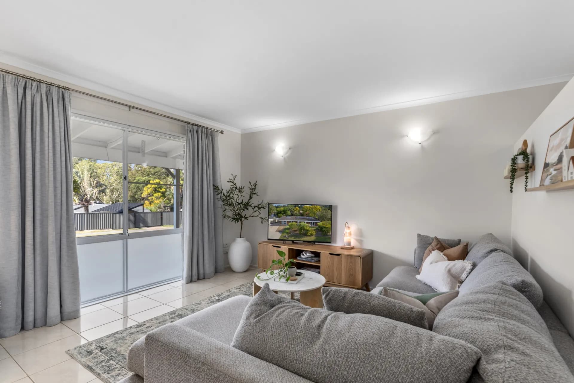 49 Lindfield Road, Helensvale, QLD, Helensvale - Thumbnail 4
