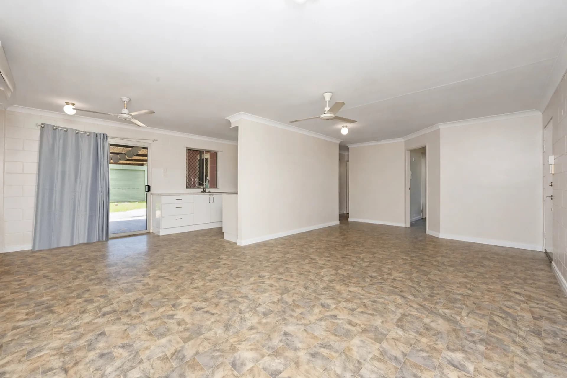3 Gatwick Street, Burdell, QLD, Burdell - Thumbnail 3