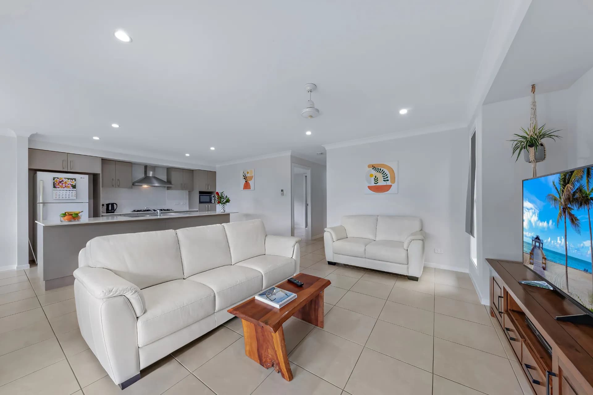 94 Fairweather Road, Cannonvale - Thumbnail 6