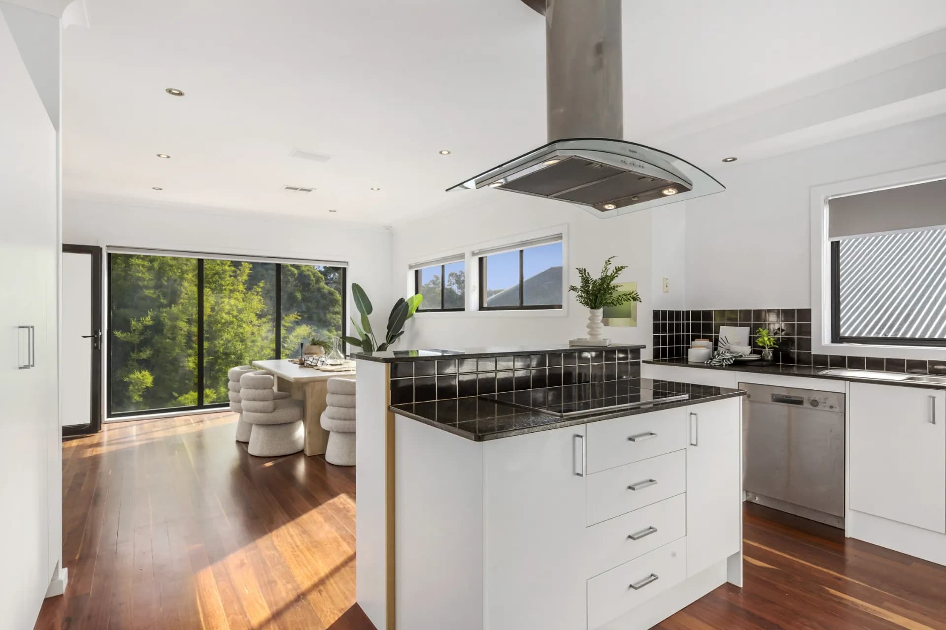 11 Plumridge Close, Warners Bay, NSW, Warners Bay - Thumbnail 5