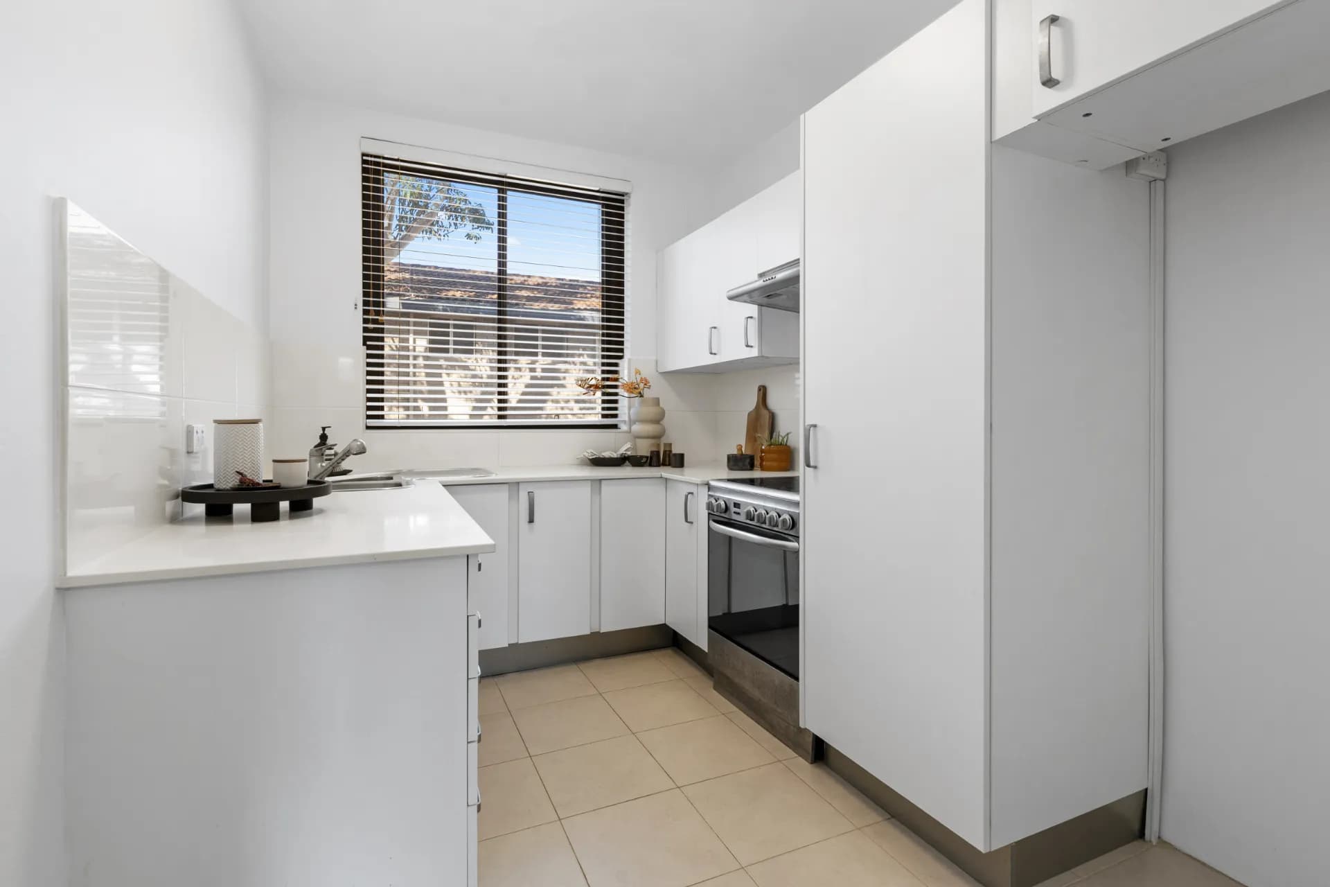 12/166 -176 Oberon Street, Coogee, NSW, Coogee - Thumbnail 4