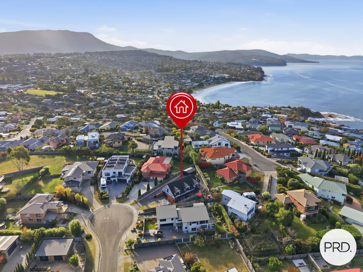 6 Syracuse Place, BLACKMANS BAY TAS 7052, Blackmans Bay - Thumbnail 3