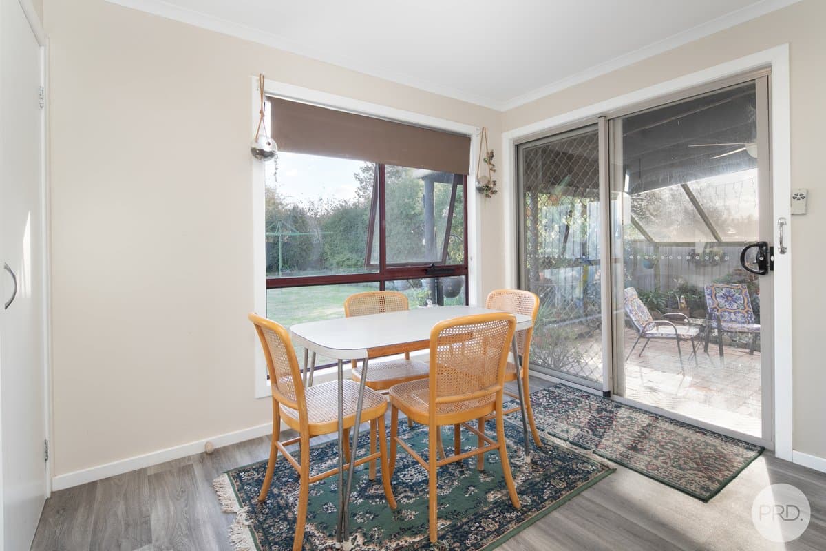 55 Primrose Street, WENDOUREE VIC 3355, Wendouree - Thumbnail 4