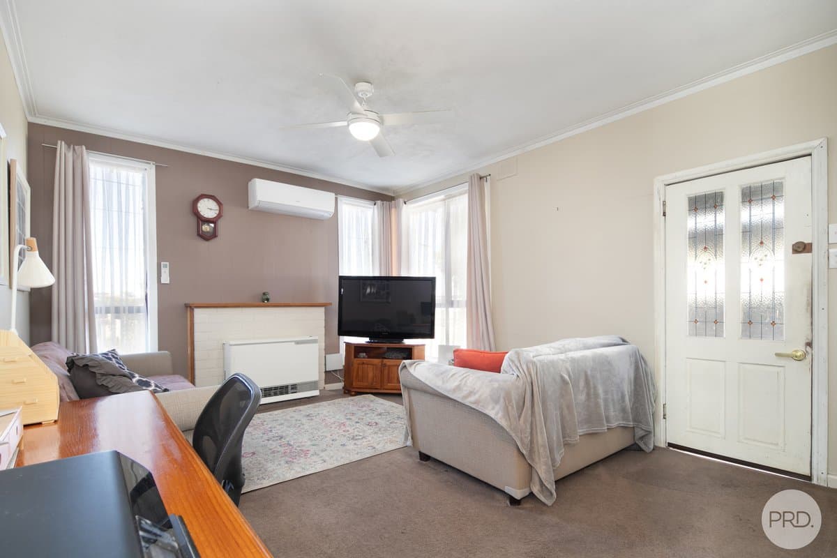 55 Primrose Street, WENDOUREE VIC 3355, Wendouree - Thumbnail 8
