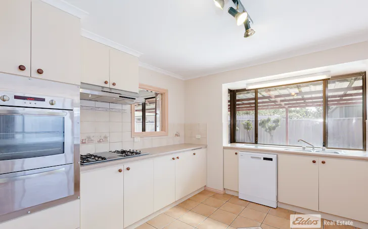 20 Salvado Road, Orana, WA, 6330, Orana - Thumbnail 8