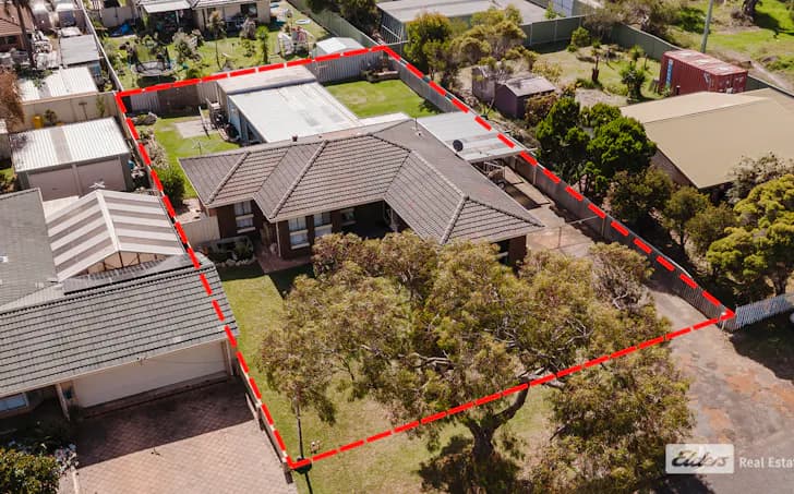 28 Flemington Street, Orana, WA, 6330, Orana - Image 1
