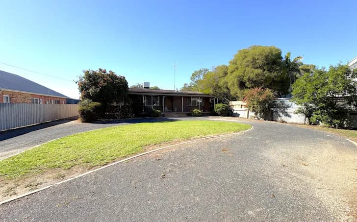 62 Murray Street, Finley, NSW, 2713, Finley - Thumbnail 2