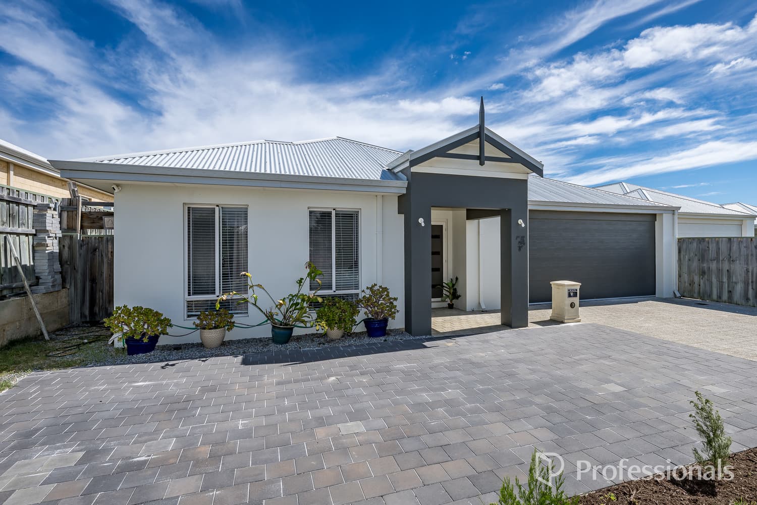 7 Carbon Street, Yanchep WA 6035, Yanchep - Image 1