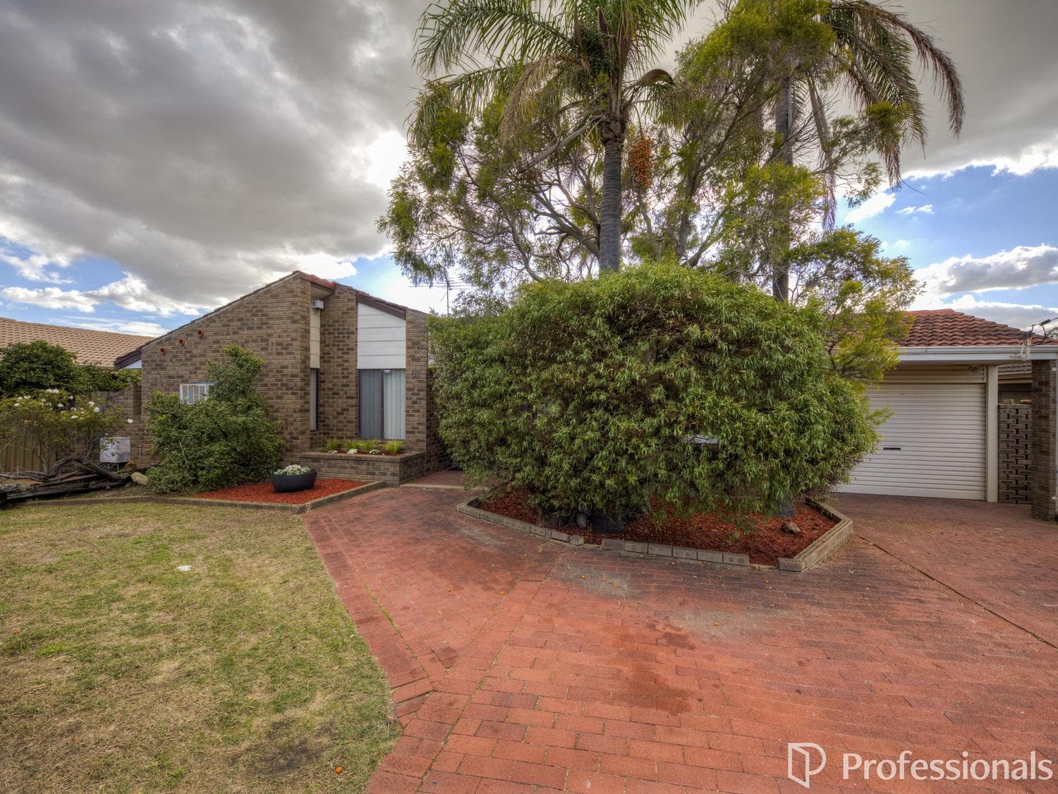 62 Berberis Way, Forrestfield WA 6058, Forrestfield - Image 1