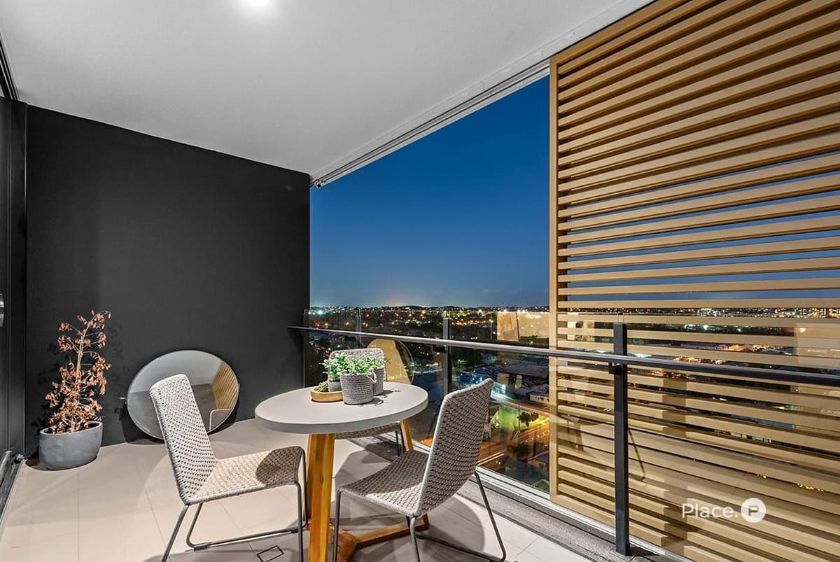 19 Deshon Street, Woolloongabba - Thumbnail 5