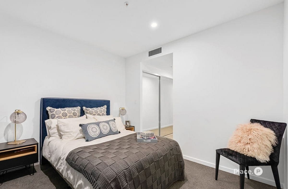 19 Deshon Street, Woolloongabba - Thumbnail 6