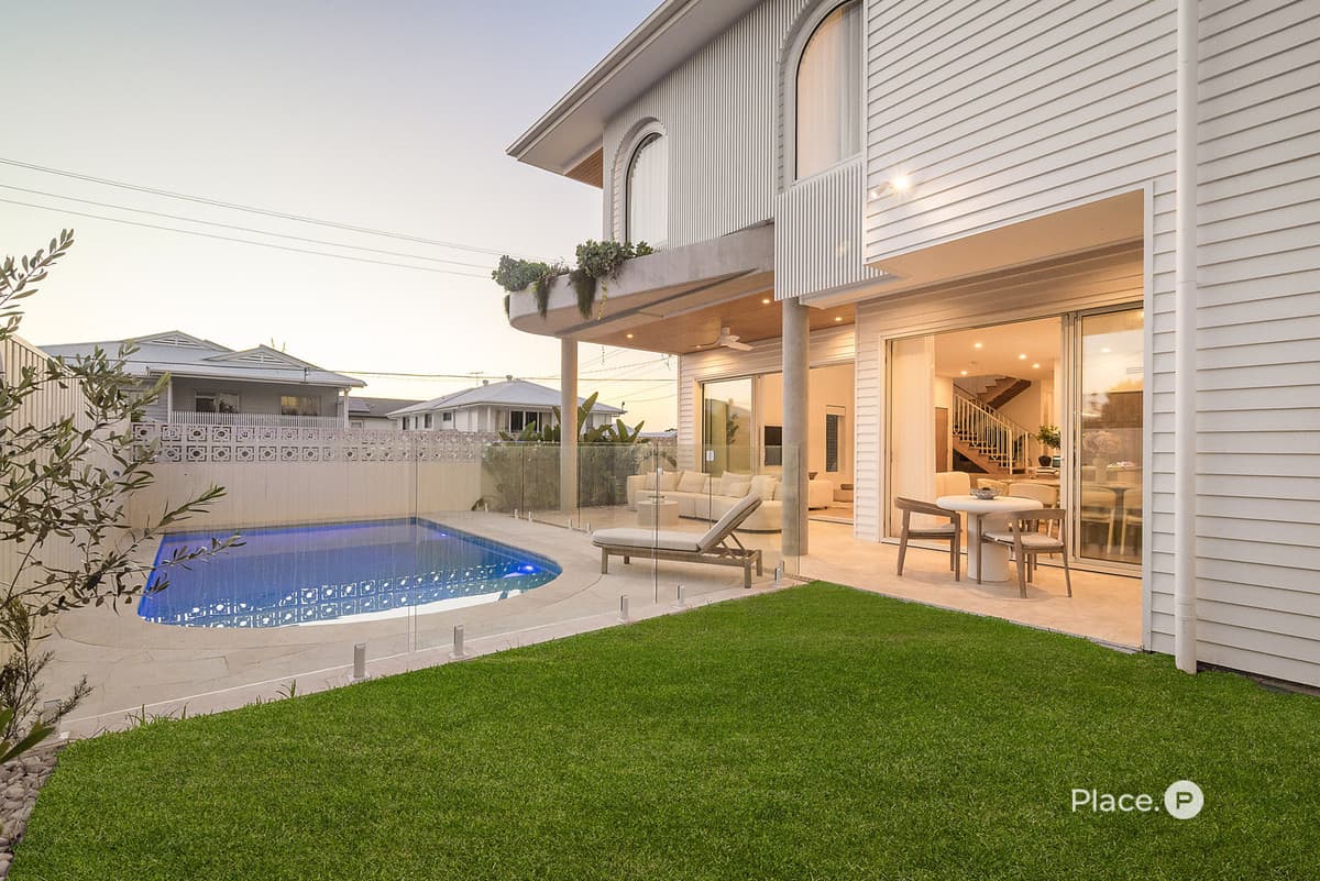 61 Birkalla Street, Bulimba - Thumbnail 3
