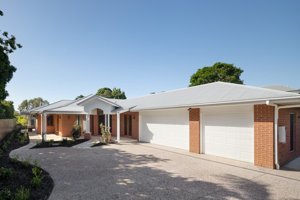 64 Uhlmann Street, Hawthorne - Thumbnail 2