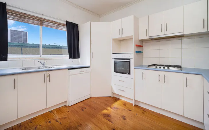 8 Tennyson Street, Hamilton, VIC, 3300, Hamilton - Thumbnail 4
