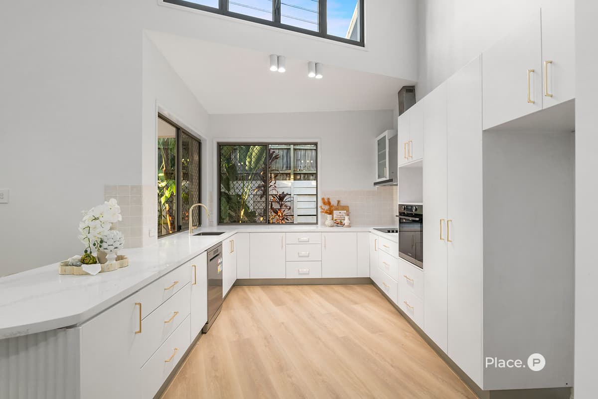 6 Rutherglen Crescent, Calamvale - Thumbnail 4