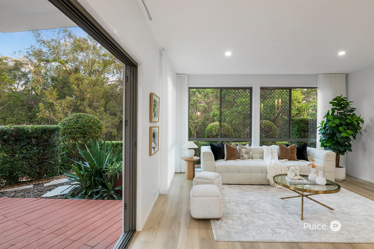 6 Rutherglen Crescent, Calamvale - Thumbnail 5