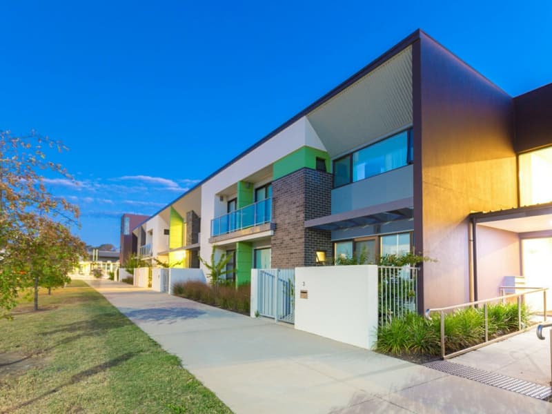 2/48 Abena Avenue, Crace, Crace - Image 1
