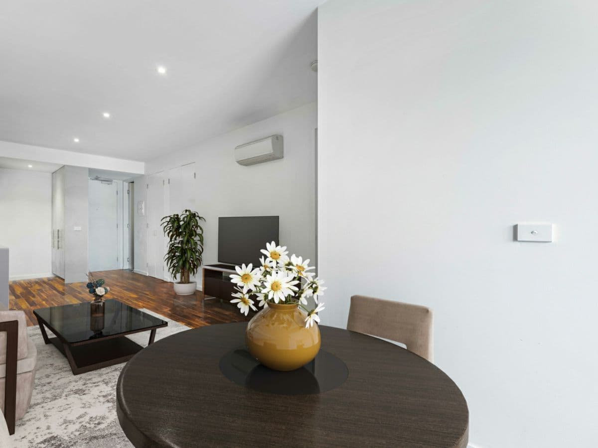242/660 Blackburn Road, NOTTING HILL, Notting Hill - Thumbnail 3