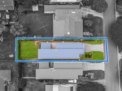 Wynnum, Wynnum - Image 1