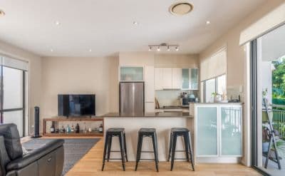 2/58 Dickson Street, Morningside QLD 4170, Morningside - Thumbnail 2