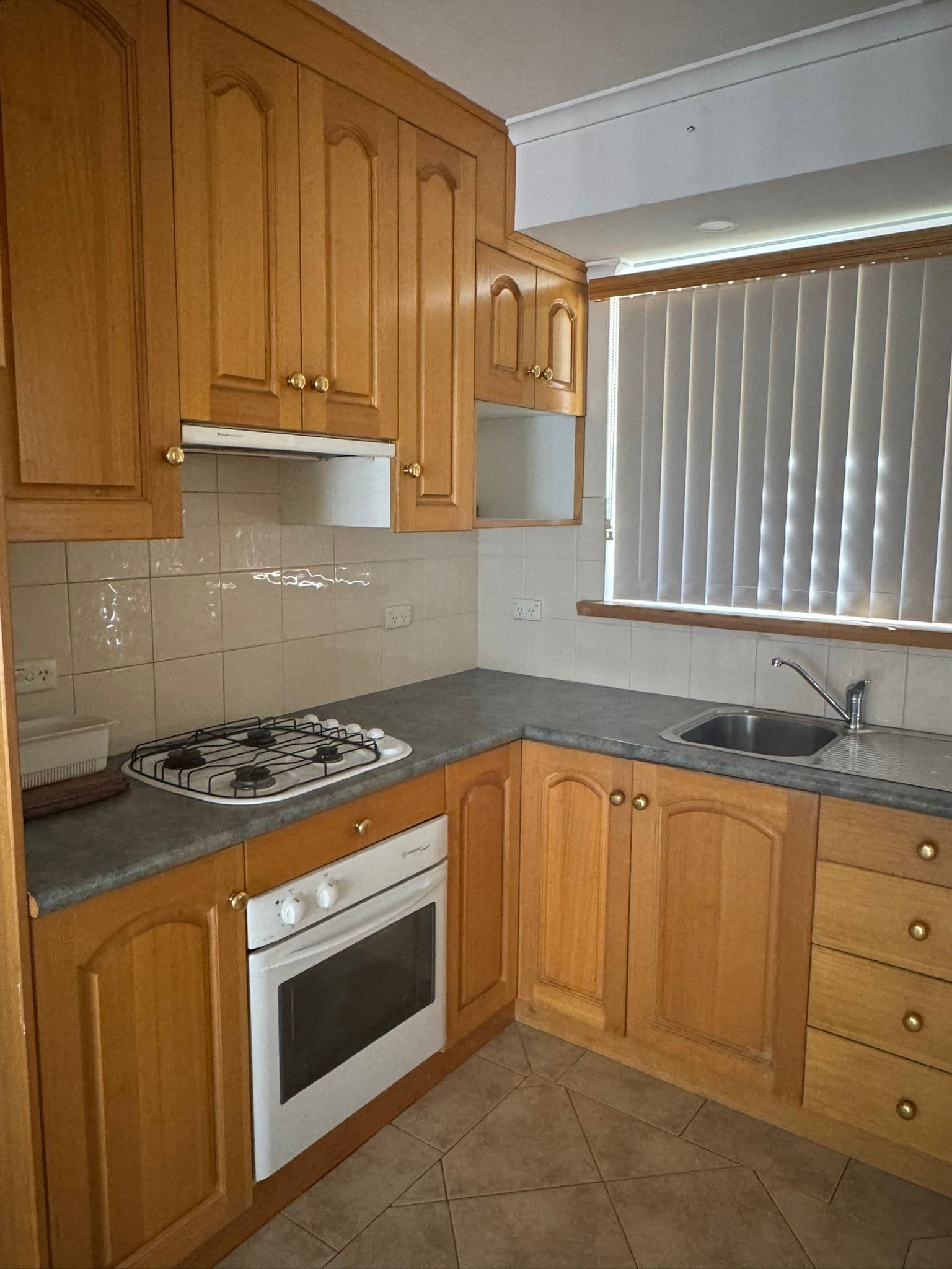 1/16 Military Road, West Beach SA 5024, West Beach - Thumbnail 4