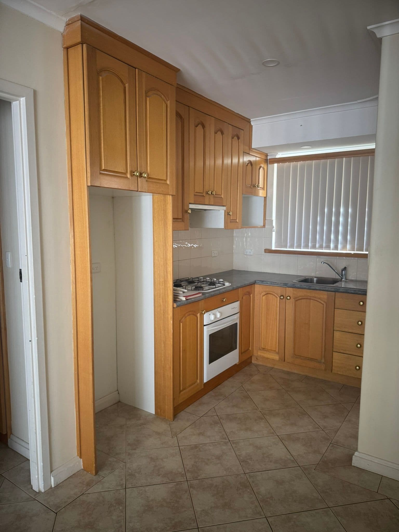 1/16 Military Road, West Beach SA 5024, West Beach - Thumbnail 8