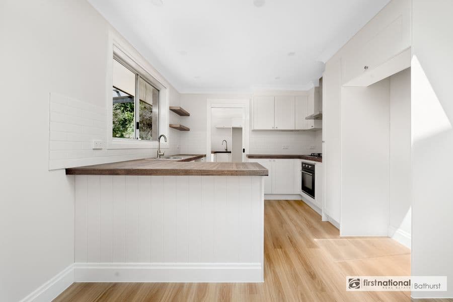 14 College Road, South Bathurst NSW 2795, South Bathurst - Image 1
