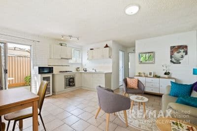 5/73 Henderson Street, CAMP HILL QLD 4152, Camp Hill - Thumbnail 3