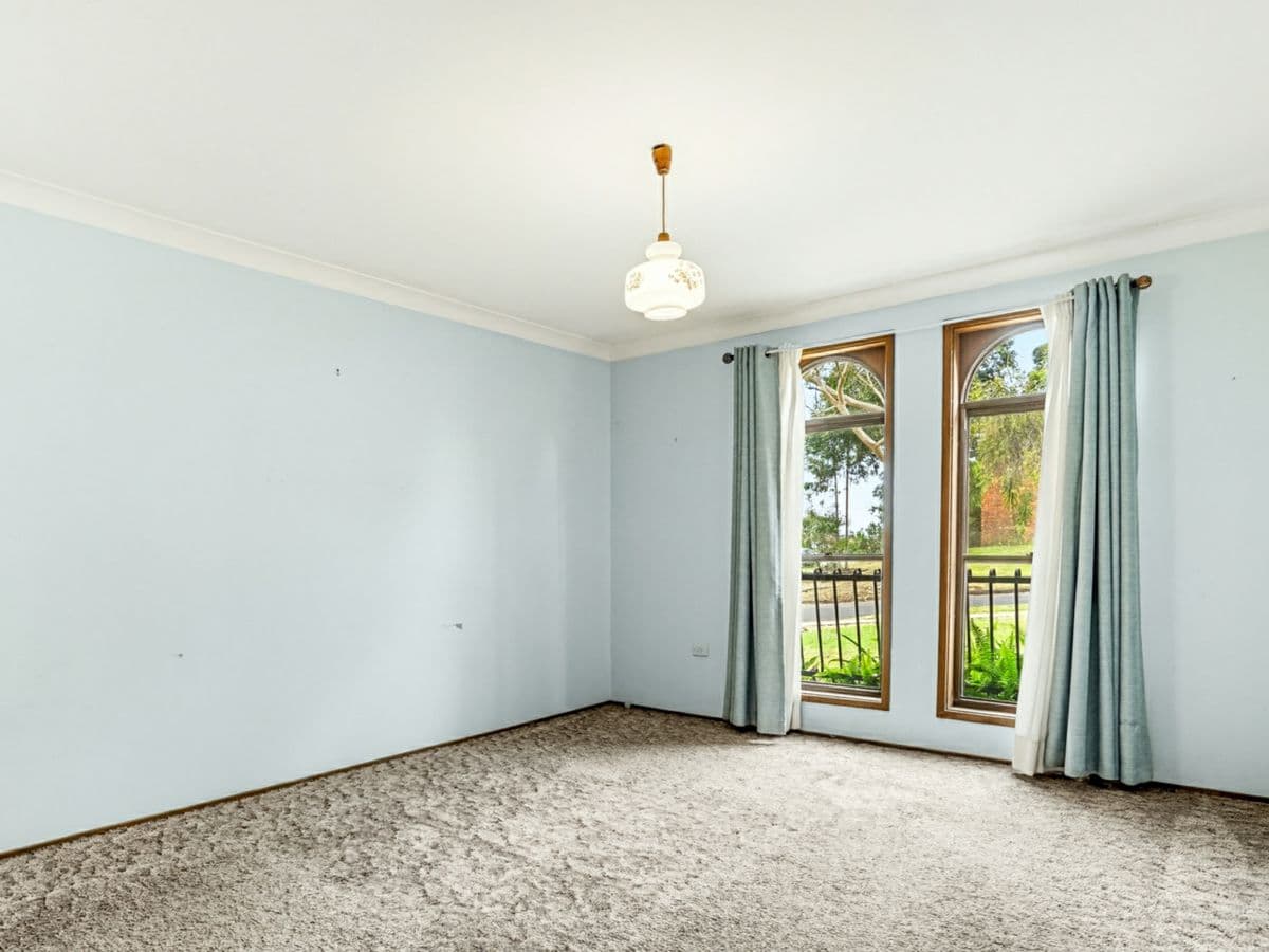 89 Marton Crescent, KINGS LANGLEY, Kings Langley - Thumbnail 6