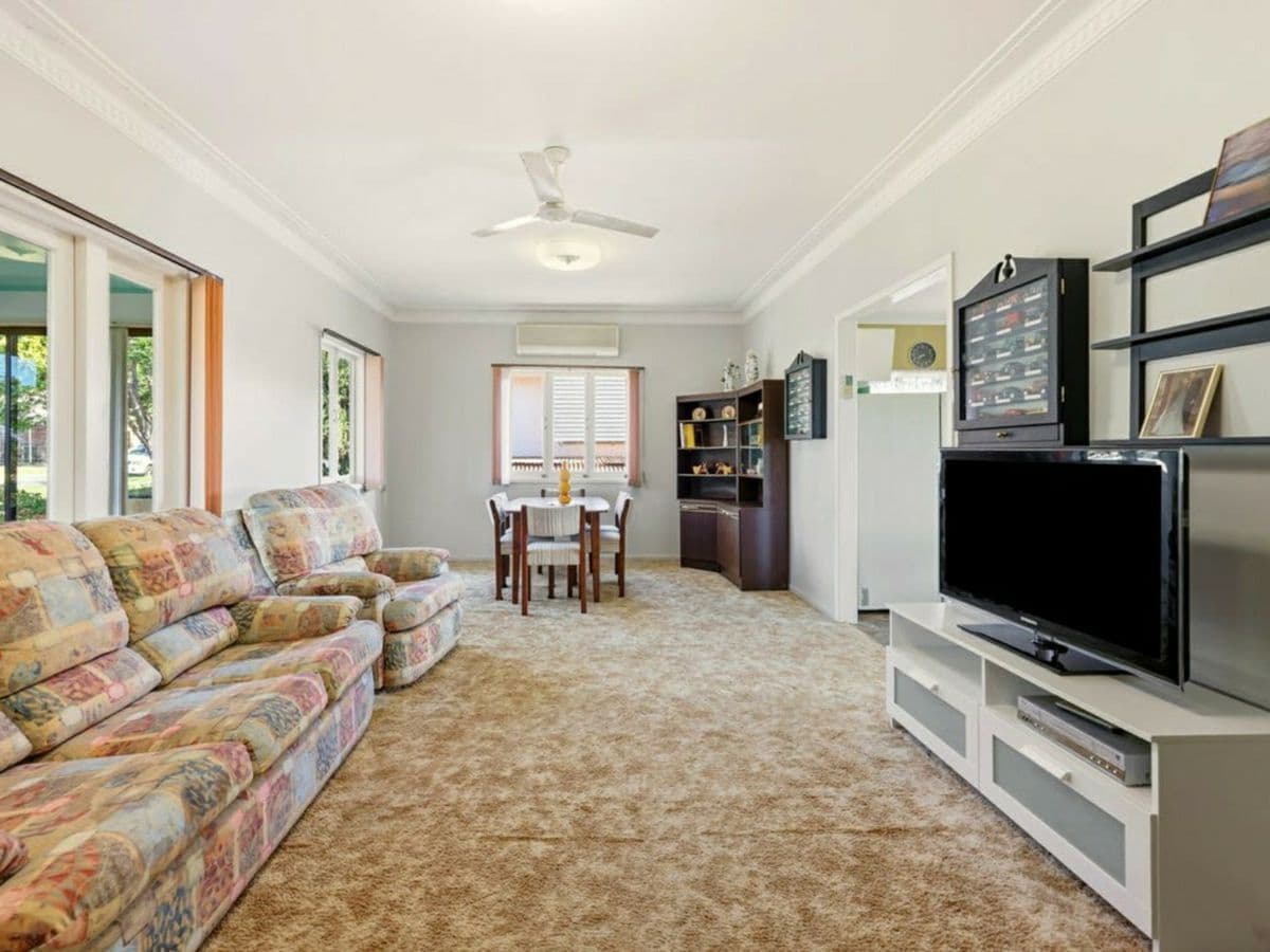 27 Banim Street, ASPLEY, Aspley - Thumbnail 4