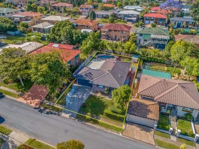 Mansfield, Mansfield - Image 1