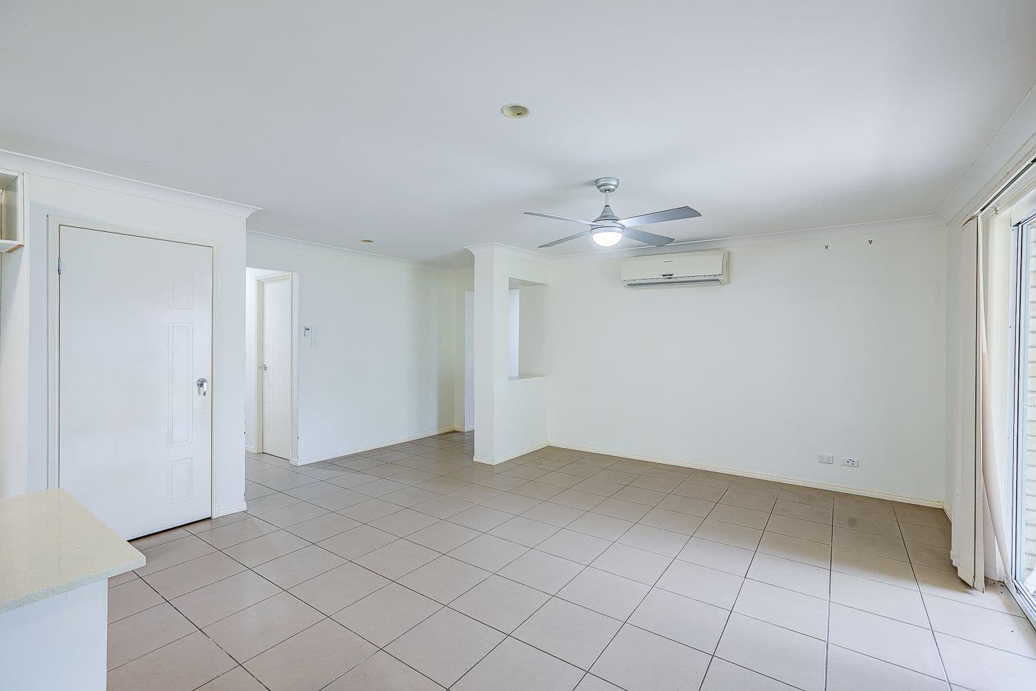 11 Sarah Close, Redbank Plains QLD 4301, Redbank Plains - Thumbnail 4