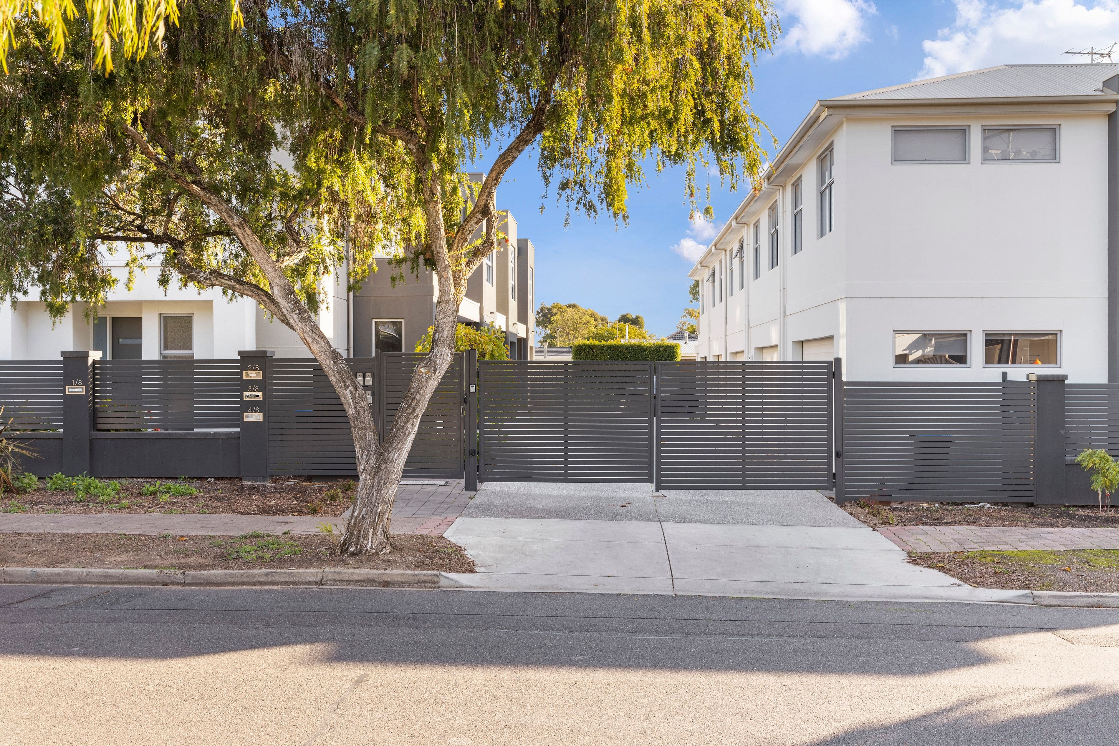 2/8 Moseley Road, Paradise SA 5075, Paradise - Thumbnail 2