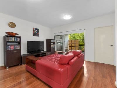 101/22 Adelaide Street, Carina QLD 4152, Carina - Thumbnail 3