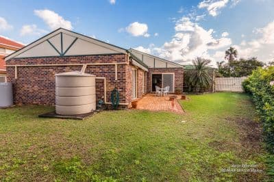 Carindale, Carindale - Image 1