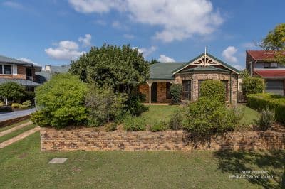Carindale, Carindale - Image 1