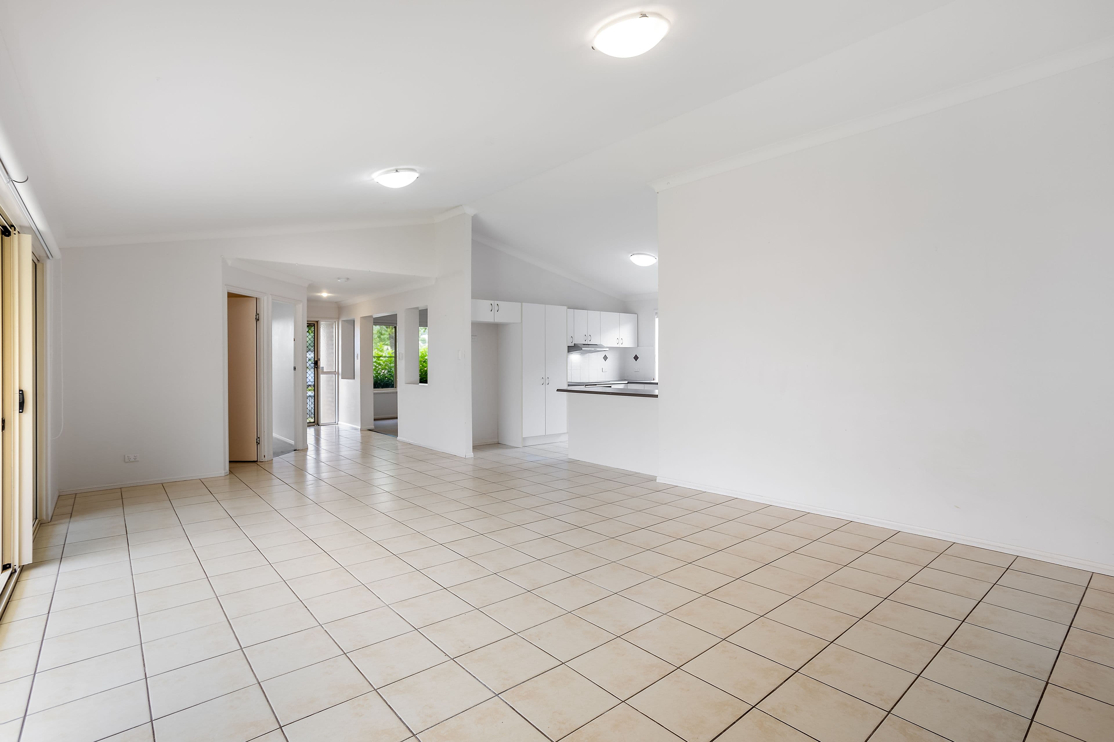 23 Bedroff Street, Upper Coomera QLD 4209, Upper Coomera - Thumbnail 3