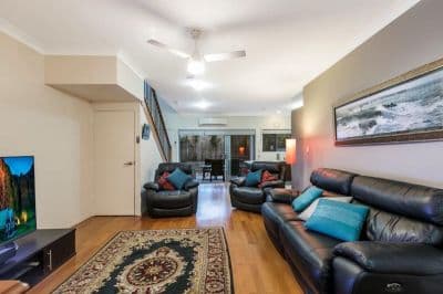 2/42 Adelaide Street, Carina QLD 4152, Carina - Thumbnail 3