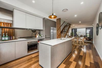 2/112 Pembroke Street, Carina QLD 4152, Carina - Thumbnail 2