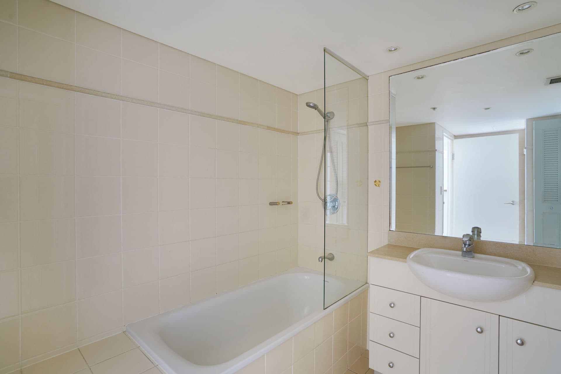 1008/8-10 Brown Street, Chatswood NSW 2067, Chatswood - Thumbnail 5