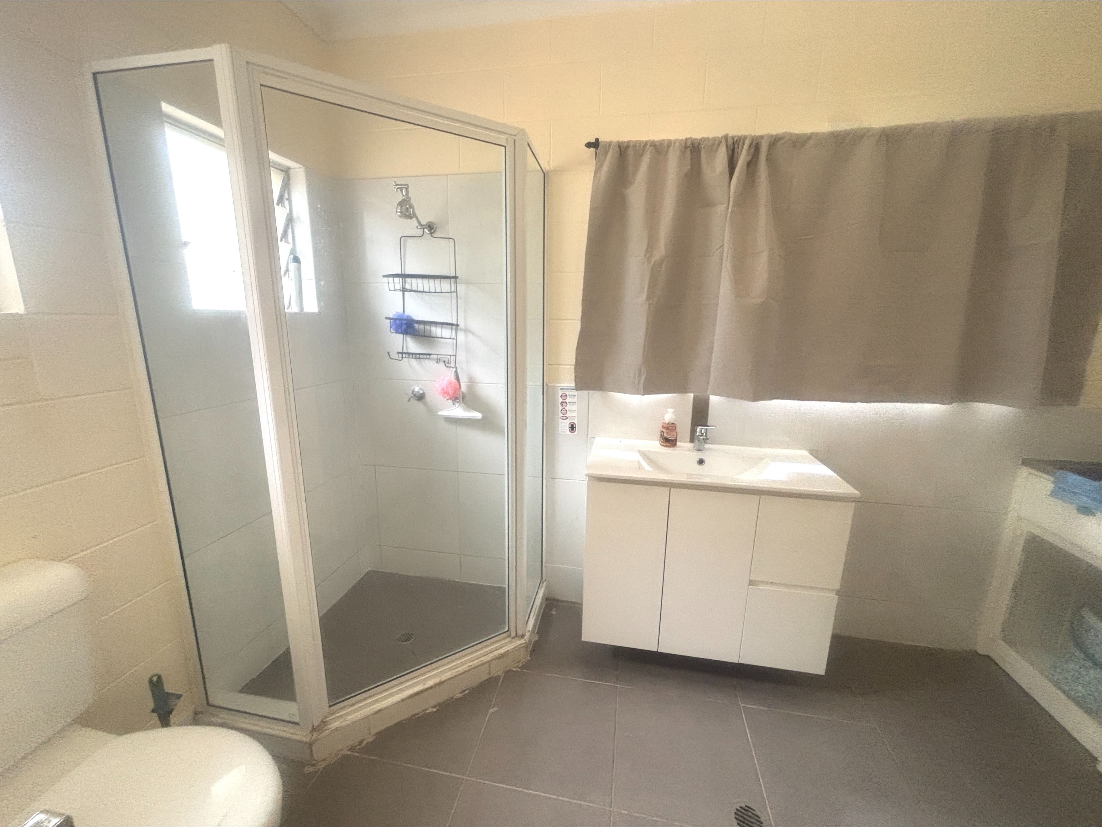 5 Morehead Street, Bungalow QLD 4870, Bungalow - Thumbnail 5