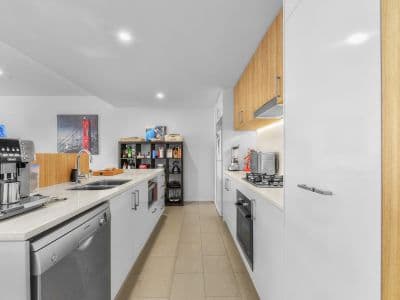 103/54 Lincoln Street, Greenslopes QLD 4120, Greenslopes - Thumbnail 7